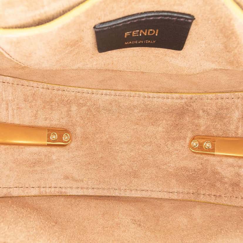 Fendi Leather Moonlight Crossbody Yellow Leather Very good condition - Model View