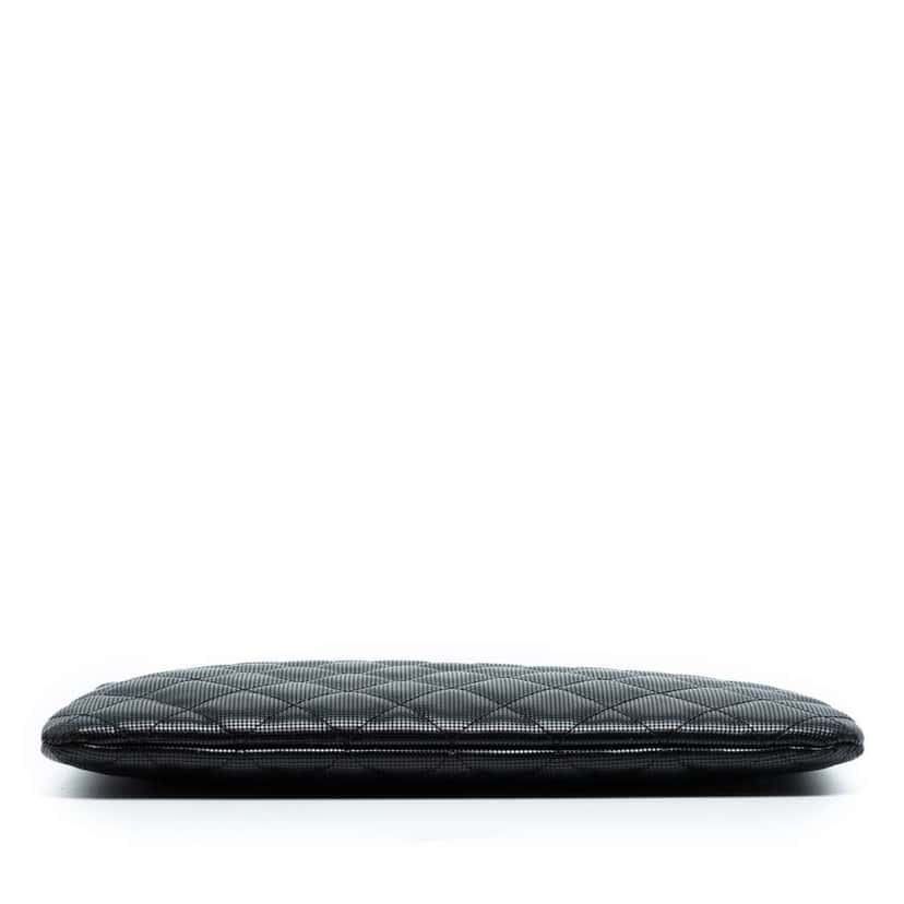 Chanel Medium Quilted Calfskin Pixel Effect O Case Clutch Black Leather Good condition - Inside View