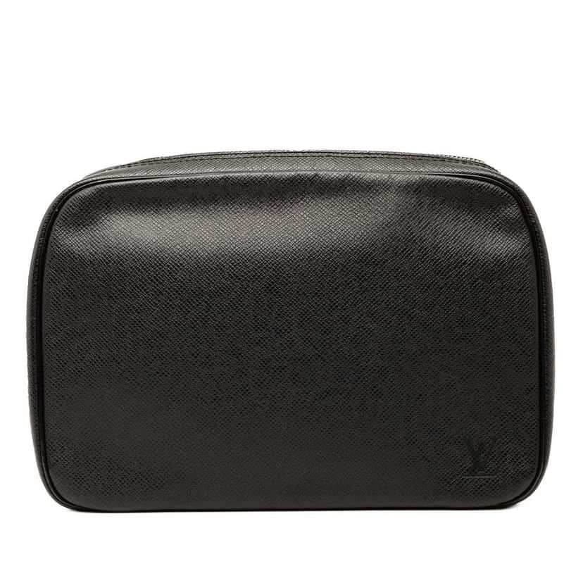 Louis Vuitton Taiga Toiletry Pouch GM Black Leather Good condition - Front View