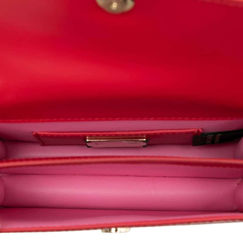 Bvlgari Small Laser Cut Calfskin Serpenti Forever Diamond Blast Sunshine Crossbody Red Leather Good condition - Model View