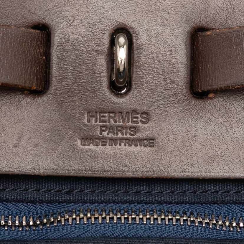 Hermès Toile and Vache Hunter Herbag Zip 31 Blue Canvas Good condition - Box View