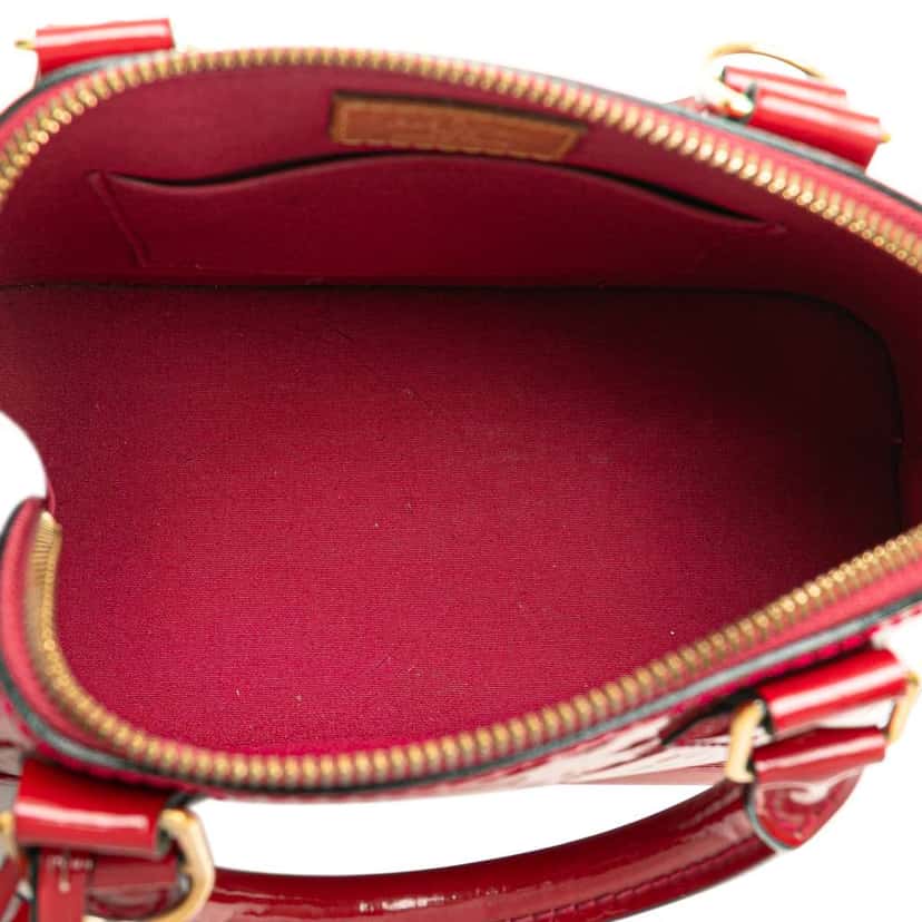 Louis Vuitton Monogram Vernis Alma BB Red Leather Good condition - Model View