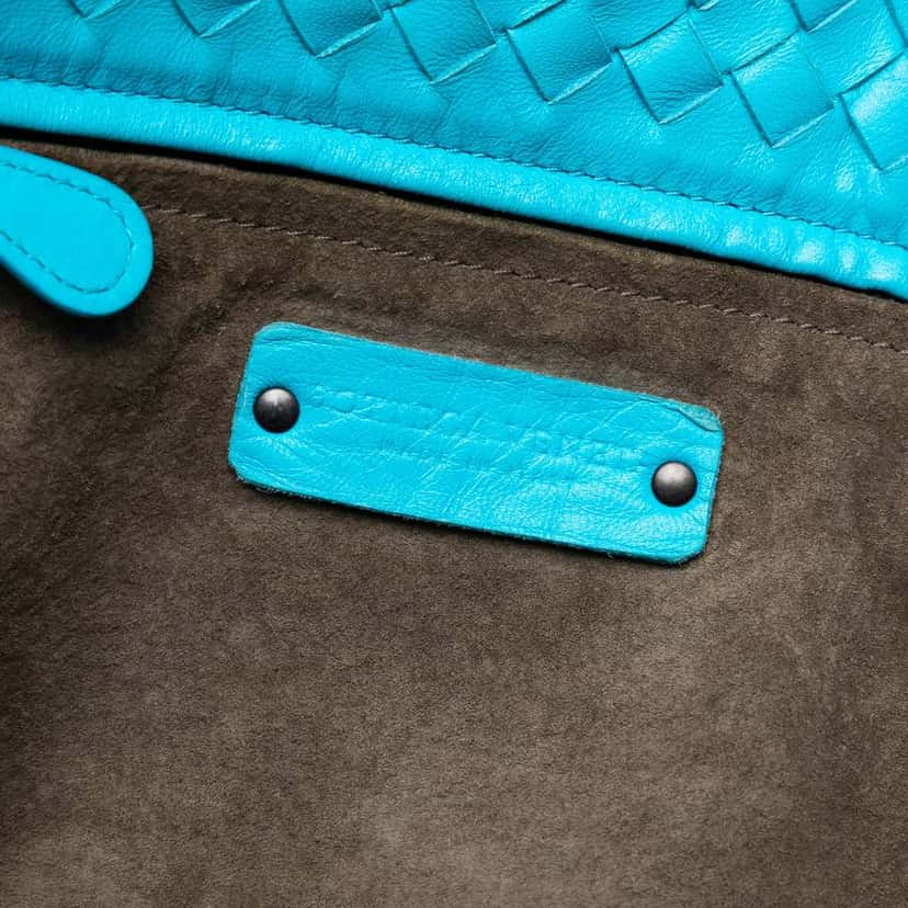 Bottega Veneta Medium Nappa Intrecciato Garda Tote Blue Leather Very good condition - Box View