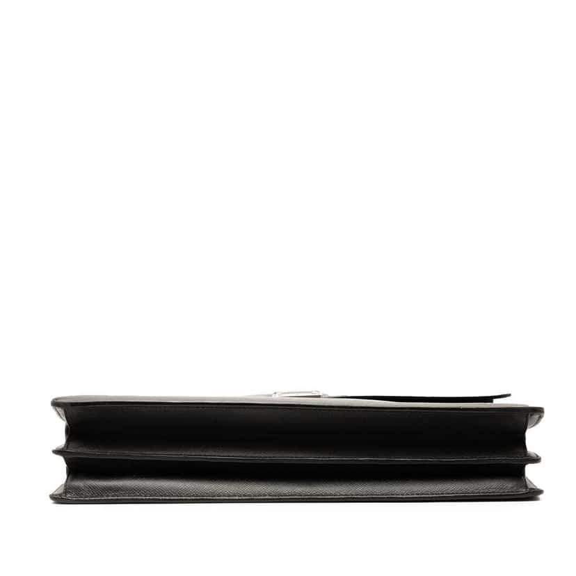 Louis Vuitton Taiga Robusto 2 Black Leather Good condition - Inside View