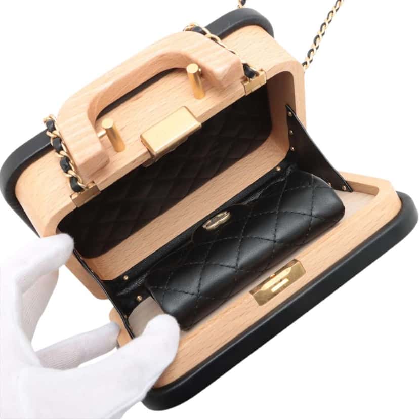 Chanel Mini CC Beech Wood and Lambskin Vanity Case Brown Good condition - Inside View