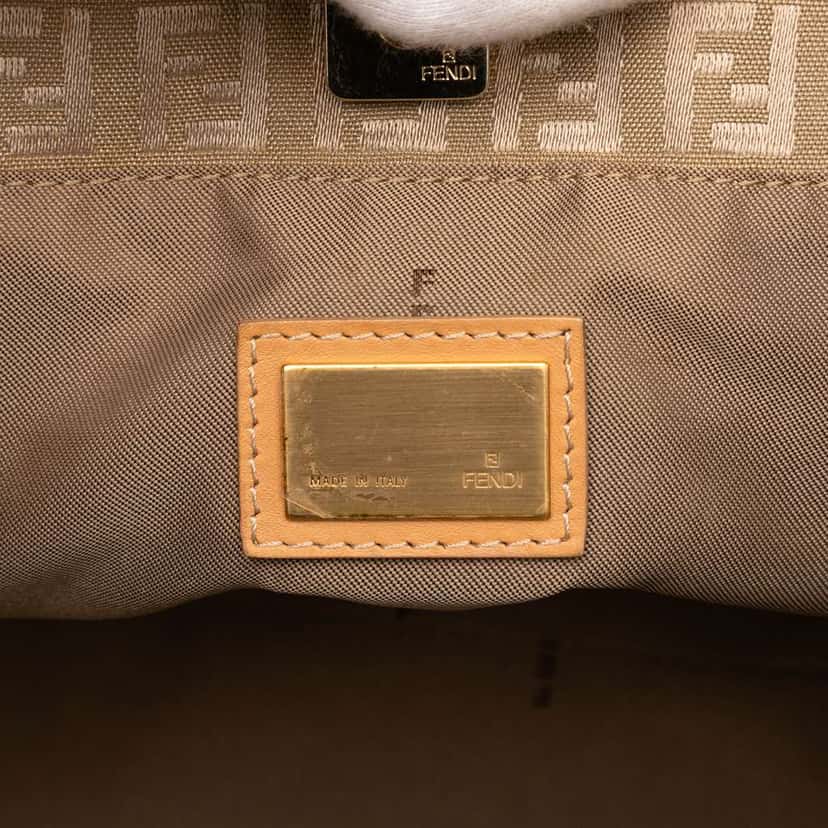 Fendi Zucchino Canvas Tote Brown Canvas Good condition - Box View