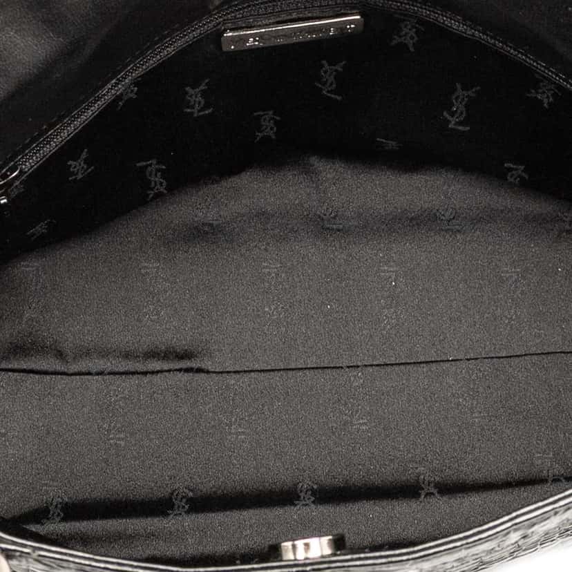 Saint Laurent Crocodile Embossed Leather Chain Handbag Black Leather Good condition - Model View