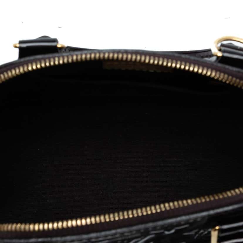 Louis Vuitton Monogram Vernis Alma BB Black Leather Good condition - Model View