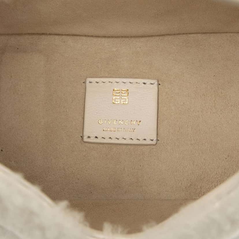 Givenchy Mini Shearling G Hobo White Good condition - Model View