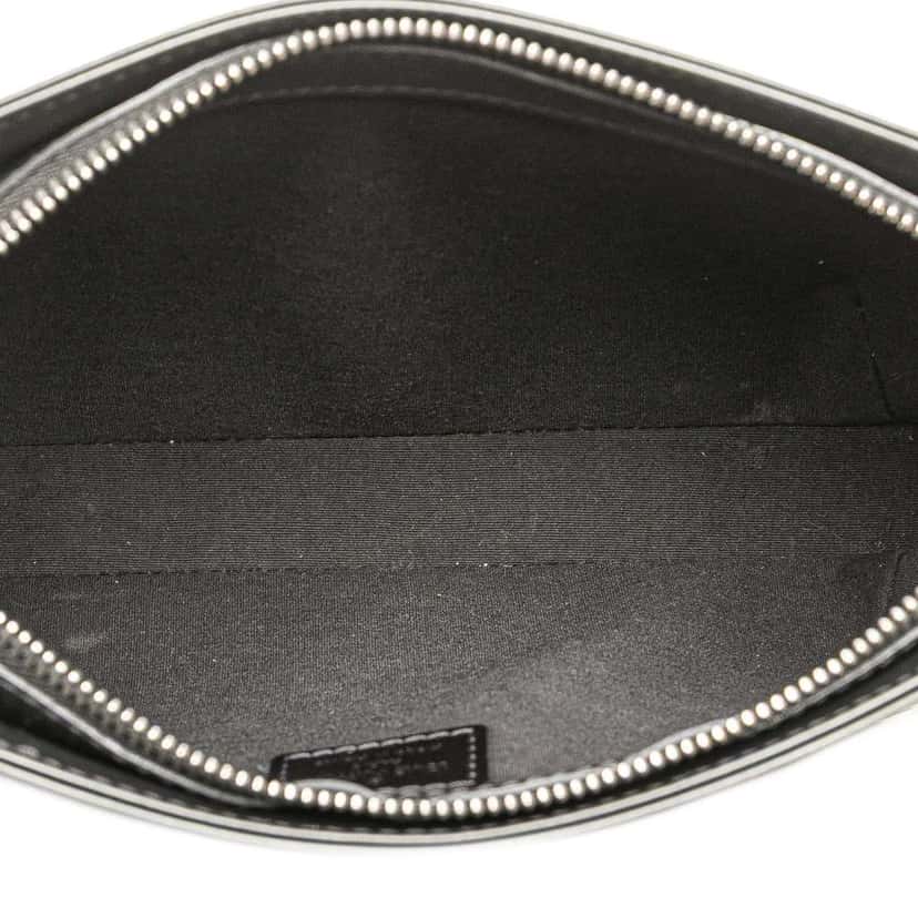 Louis Vuitton Monogram Mat Fowler Grey Leather Good condition - Model View