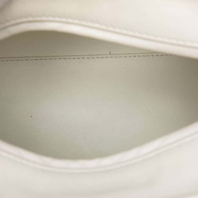 Dior Medium Perforated Calfskin Cannage Lady Dior White Leather Good condition - Model View