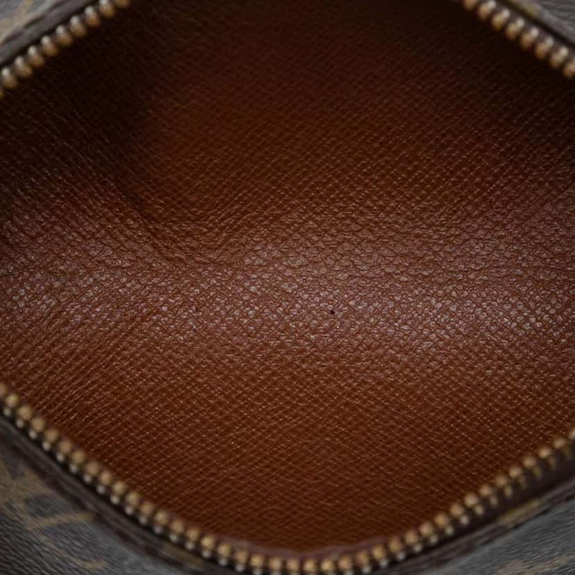 Louis Vuitton Monogram Papillon Pochette Brown Good condition - Model View