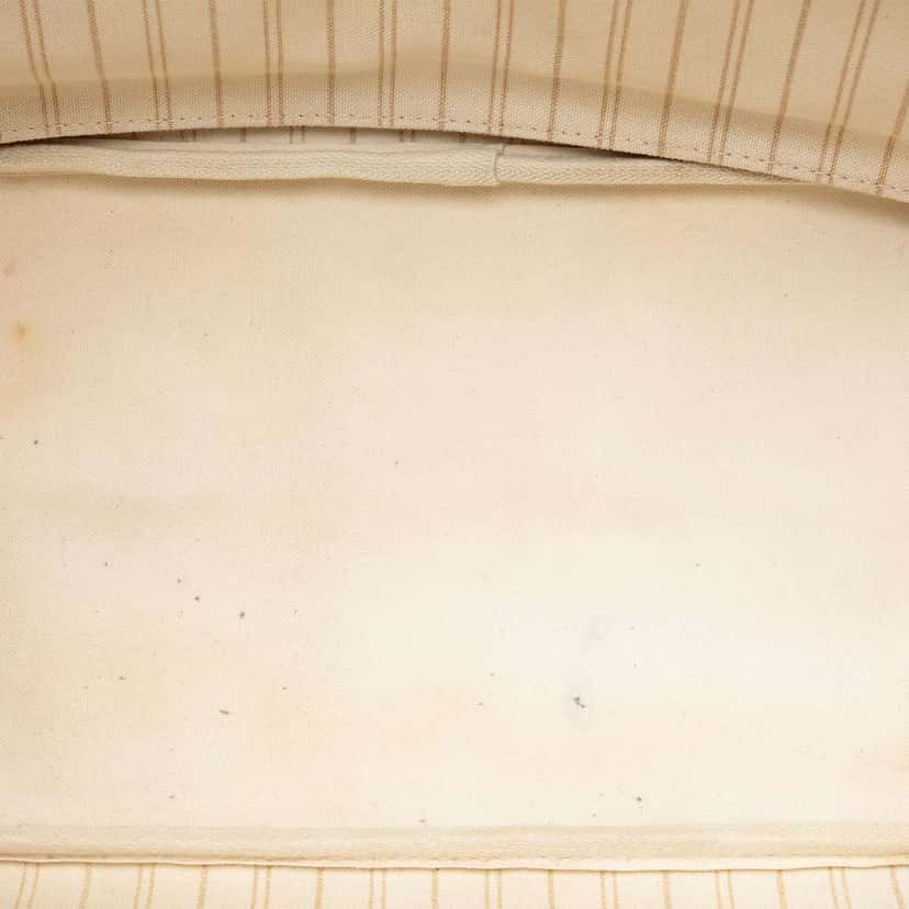 Louis Vuitton Damier Azur Neverfull MM White Good condition - Model View