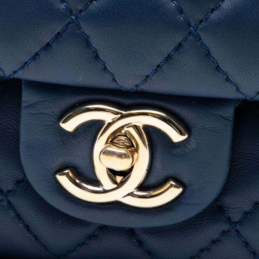 Chanel Medium Classic Lambskin Double Flap Blue Leather Good condition - Box View