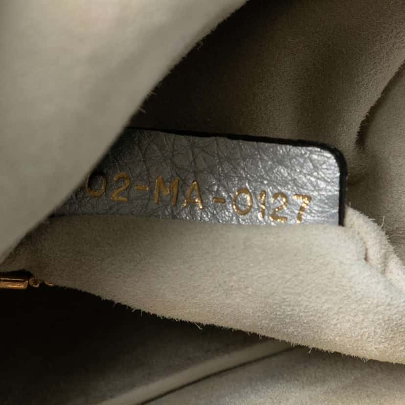 Dior Mini Metallic Grained Calfskin Cannage Lady Dior Silver Leather Good condition - Box View