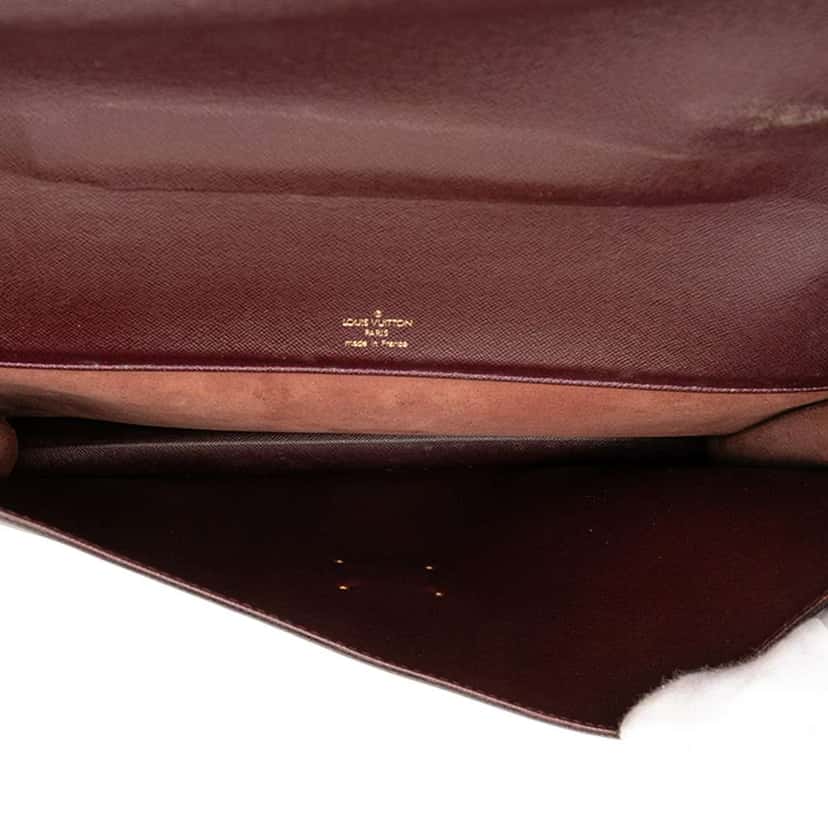 Louis Vuitton Taiga Serviette Kourad Briefcase Red Leather Good condition - Model View
