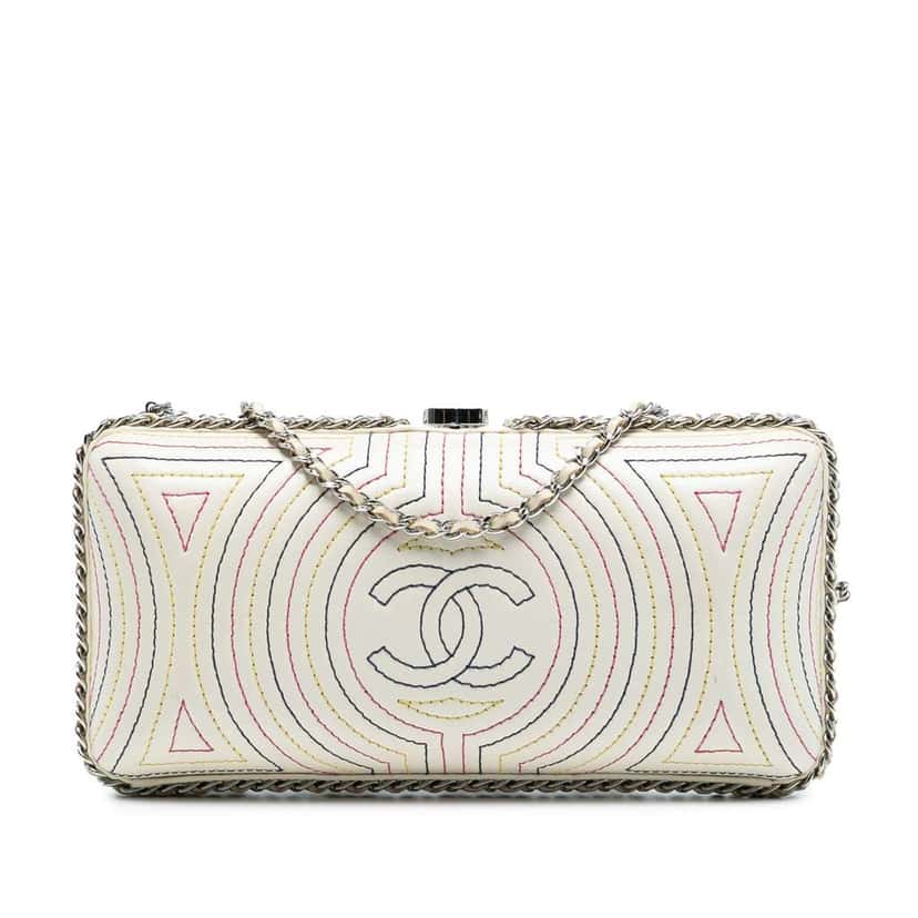 Chanel Quilted Calfskin Korean Garden Clutch on Chain White Leather Good condition - Front View