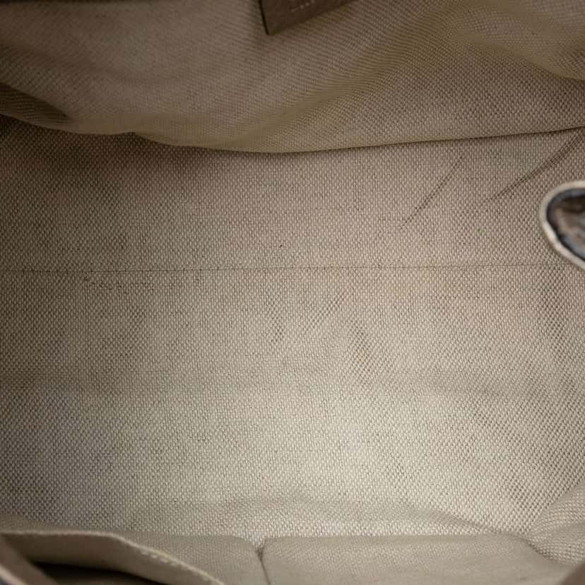 Gucci Medium Metallic Leather Soho Chain Tote Gold Leather Good condition - Model View