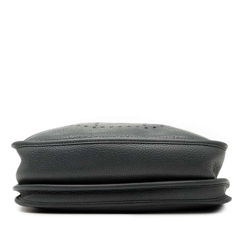 Hermès Clemence Evelyne III 29 Green Leather Good condition - Inside View