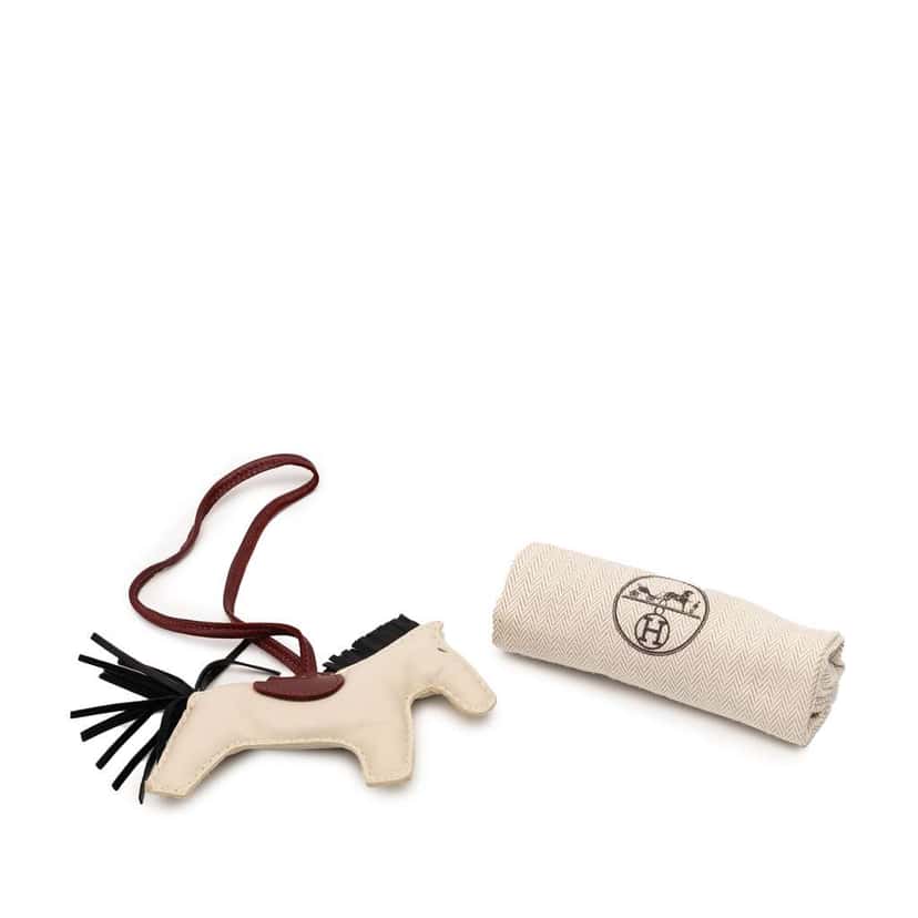 Hermès Milo Lambskin Grigri Rodeo Horse Bag Charm PM White Leather Good condition - Box View