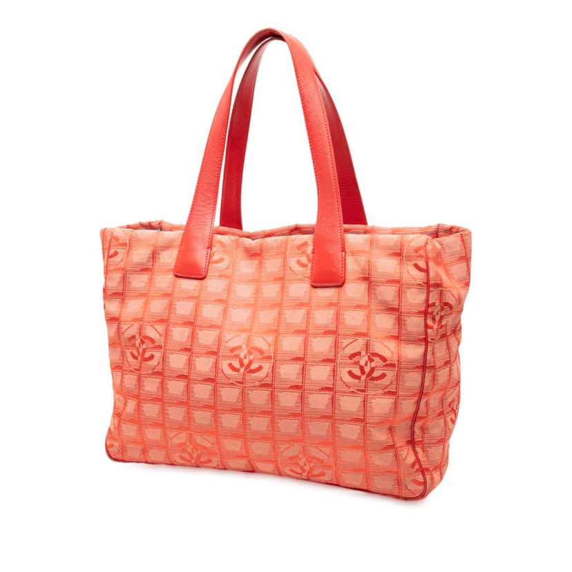 Chanel New Travel Line Nylon Tote Orange Good condition - Back View