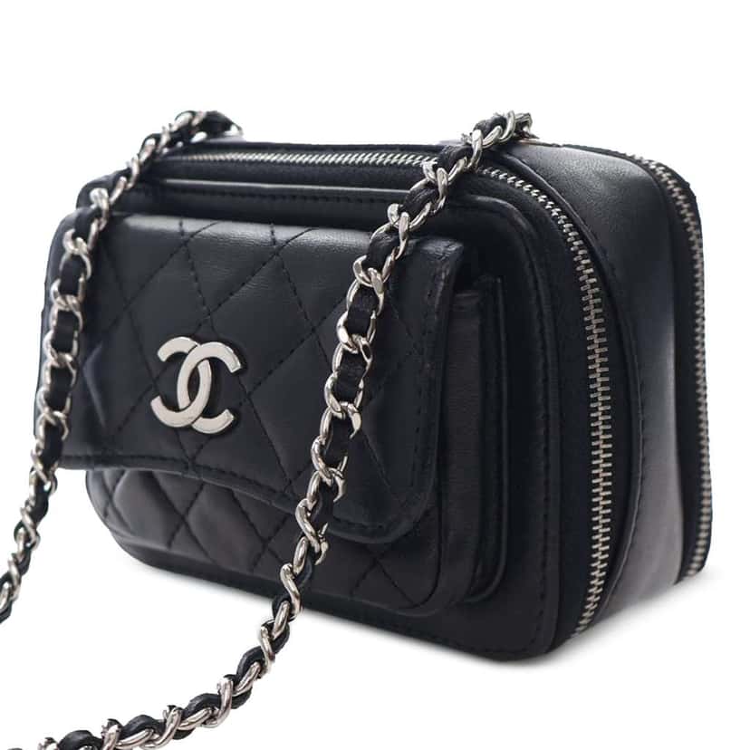 Chanel Mini CC Quilted Calfskin Pocket Box Camera Bag Black Leather Good condition - Inside View