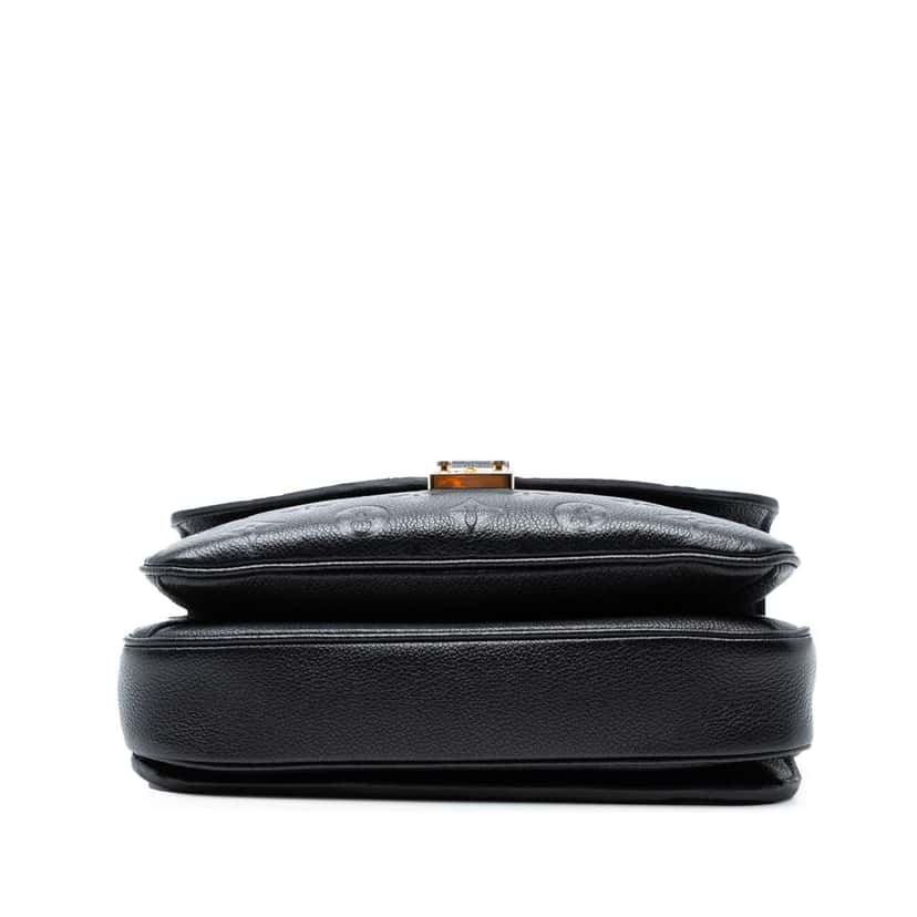 Louis Vuitton Monogram Empreinte Pochette Metis Black Leather Good condition - Inside View