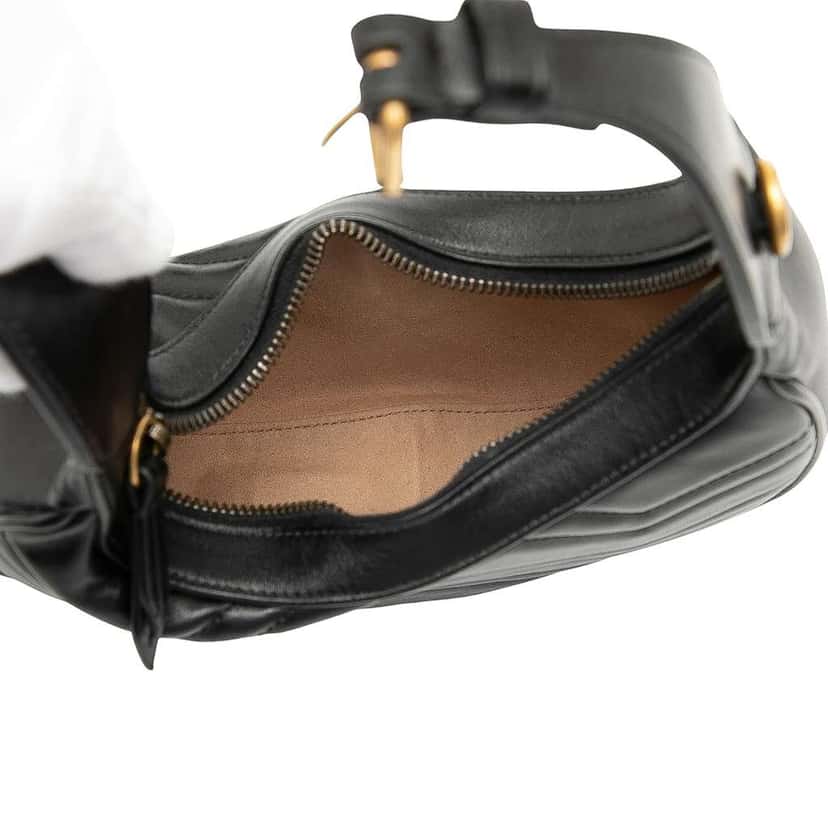 Gucci Mini GG Marmont Half Moon Bag Black Leather Good condition - Model View