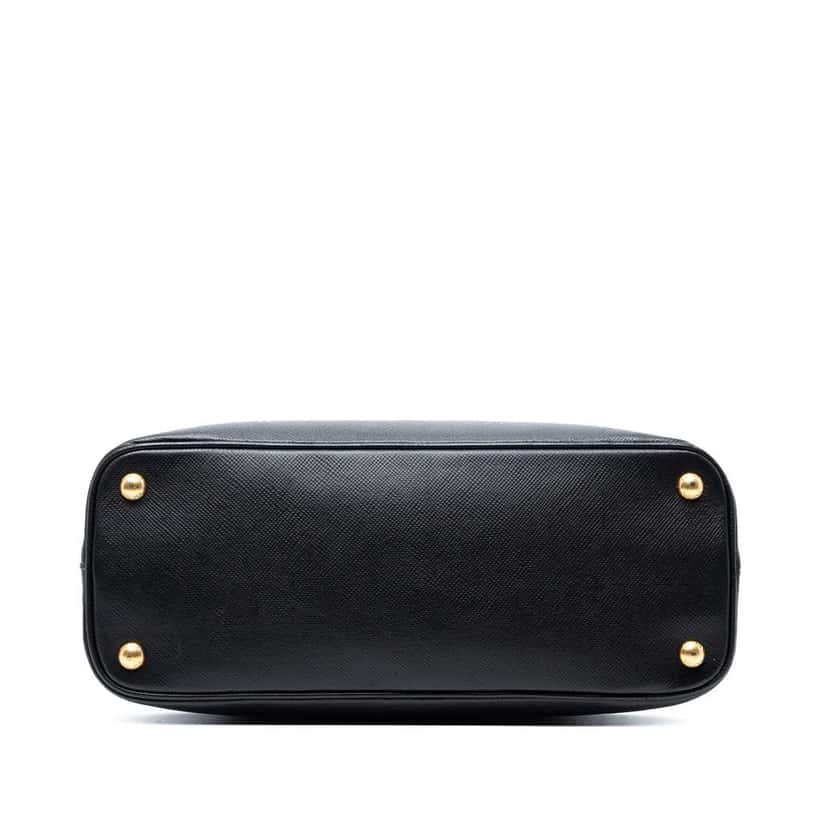 Prada Large Saffiano Cuir Dome Satchel Black Leather Good condition - Inside View