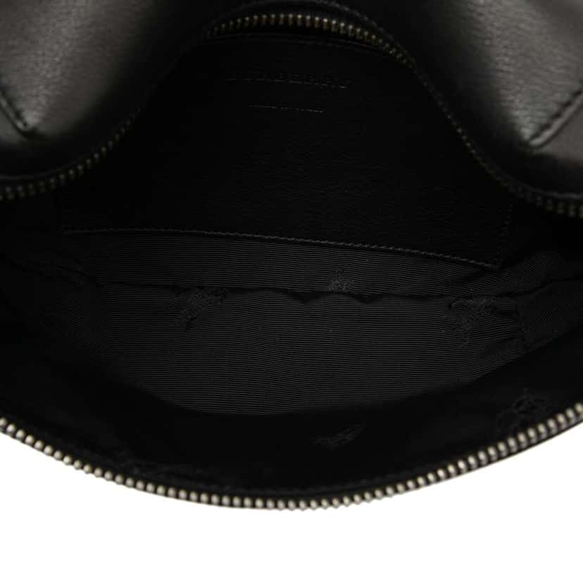 Burberry Crest Embossed Leather Bum Bag Black Leather Good condition - Model View