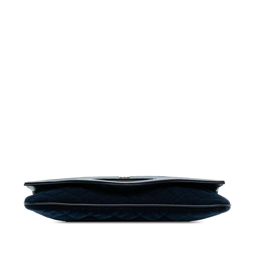 Chanel Quilted Velvet 31 Clutch Blue Velvet Good condition - Inside View
