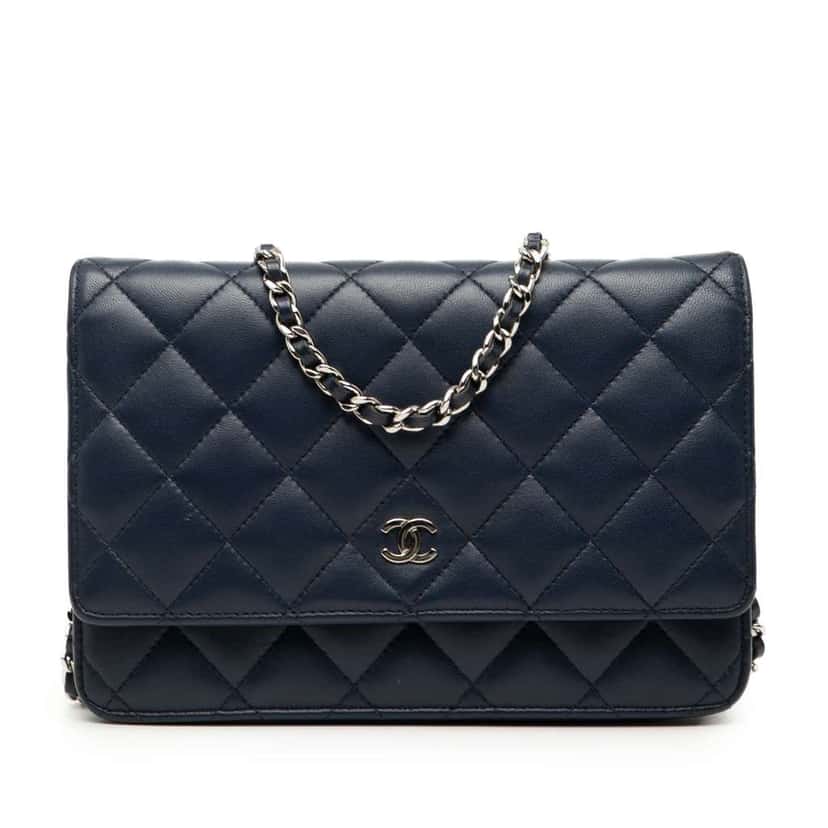 Chanel CC Quilted Lambskin Wallet On Chain Blue Leather Very good condition - Front View