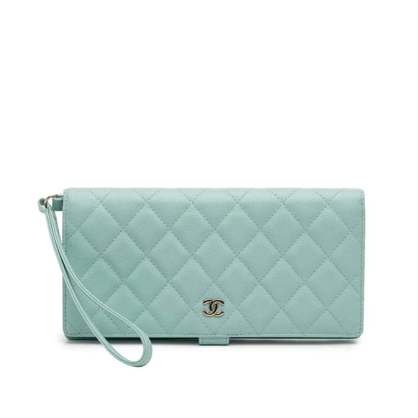 Chanel CC Quilted Caviar Bifold Long Wallet Blue Leather Good condition - Front View
