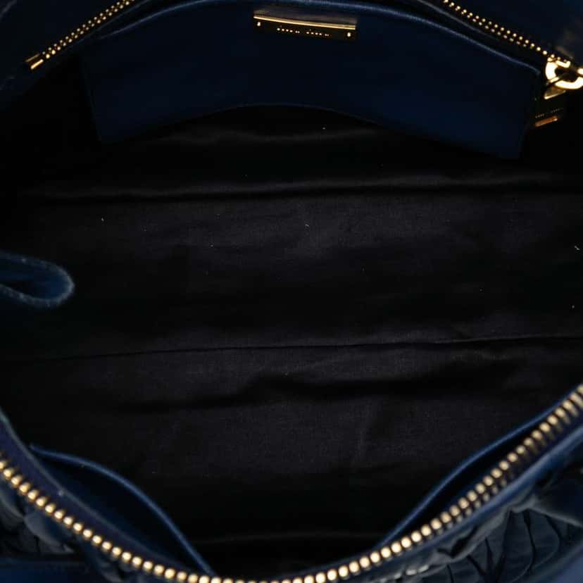 Miu Miu Matelasse Lambskin Satchel Blue Leather Good condition - Model View