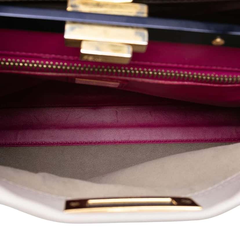 Fendi Medium Leather Peekaboo Iconic Satchel Brown Leather Good condition - Model View