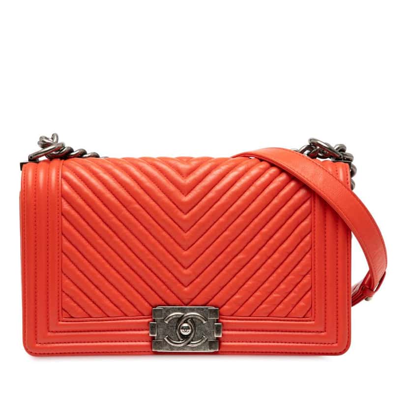 Chanel Old Medium Chevron Lambskin Boy Flap Red Leather Good condition - Front View
