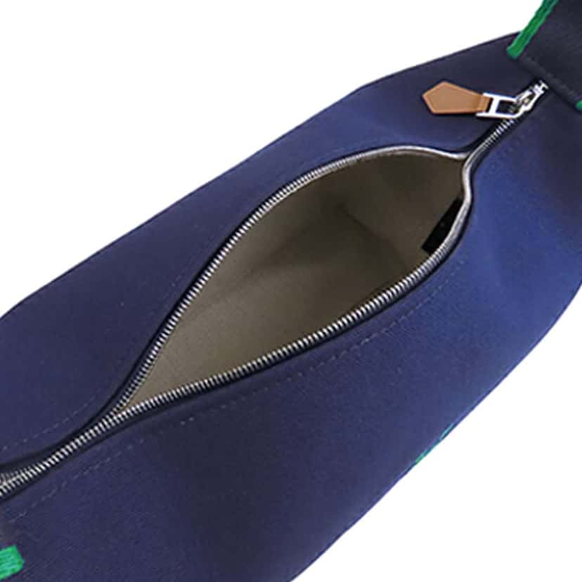 Hermès Small Toile Bride A Brac Case Blue Canvas Good condition - Model View