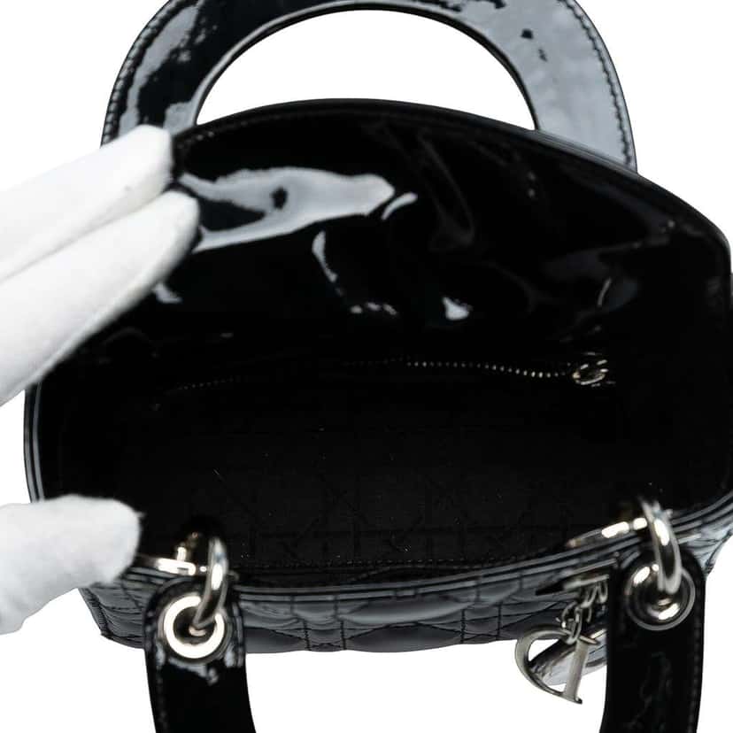 Dior Mini Patent Cannage Lady Dior Black Leather Good condition - Model View