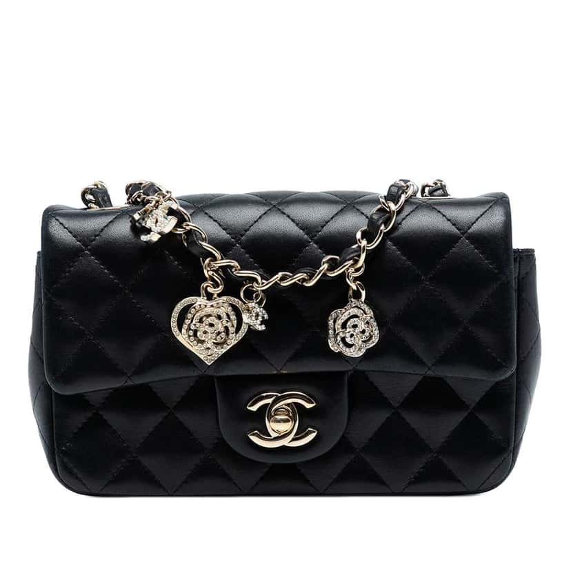 Chanel Mini Rectangular Classic Lambskin Valentines Heart Charms Single Flap Black Leather Good condition - Front View