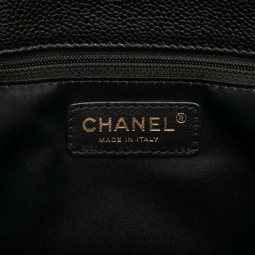 Chanel Caviar Grand Shopping Tote Black Leather Good condition - Box View