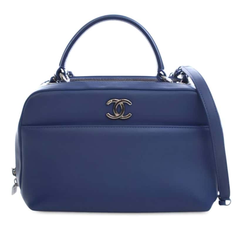 Chanel Medium Calfskin Trendy CC Bowling Bag Blue Leather Good condition - Front View