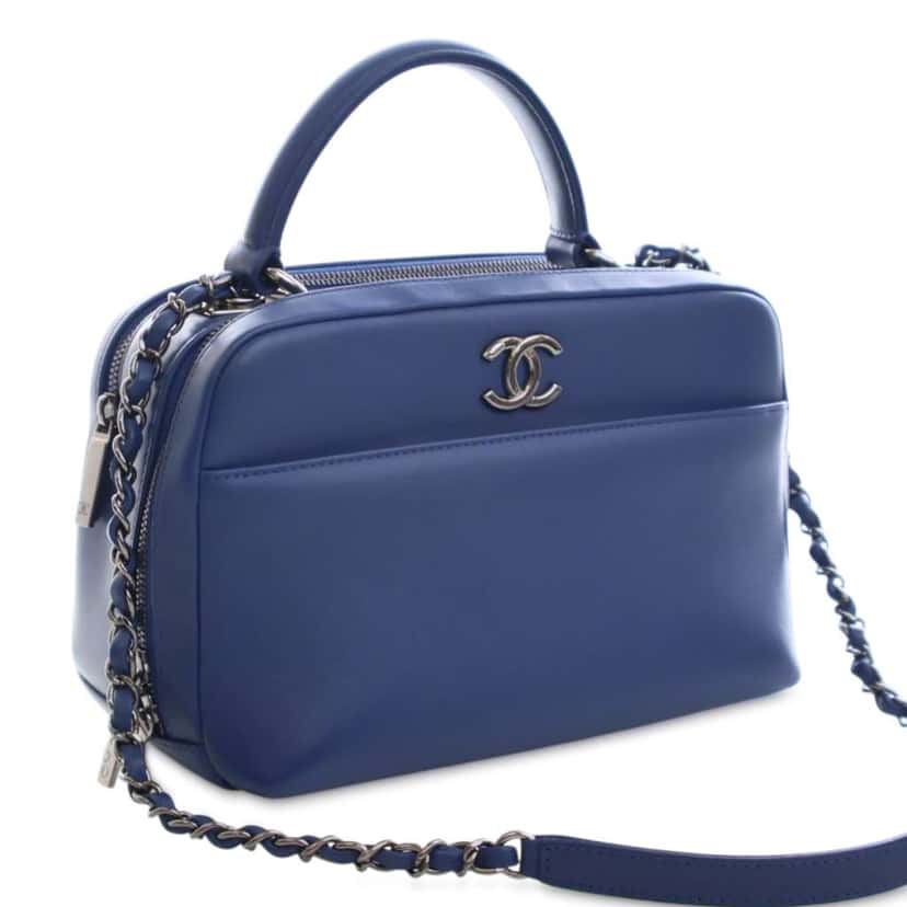 Chanel Medium Calfskin Trendy CC Bowling Bag Blue Leather Good condition - Back View