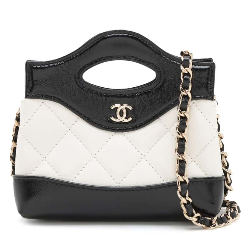 Chanel Nano Bicolor Quilted Shiny Lambskin 31 Clutch With Chain White Leather Good condition - Front View