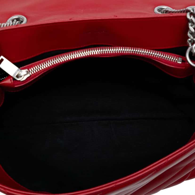 Saint Laurent Medium Leather Monogram Matelasse LouLou Bag Red Leather Good condition - Model View