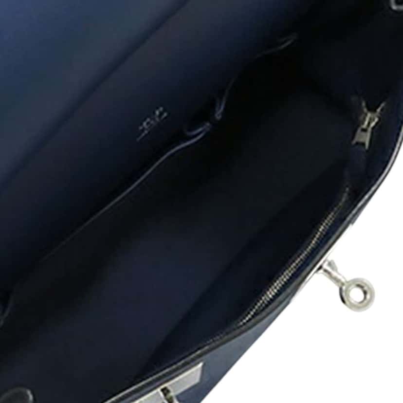 Hermès Swift Jypsiere 28 Blue Leather Good condition - Model View