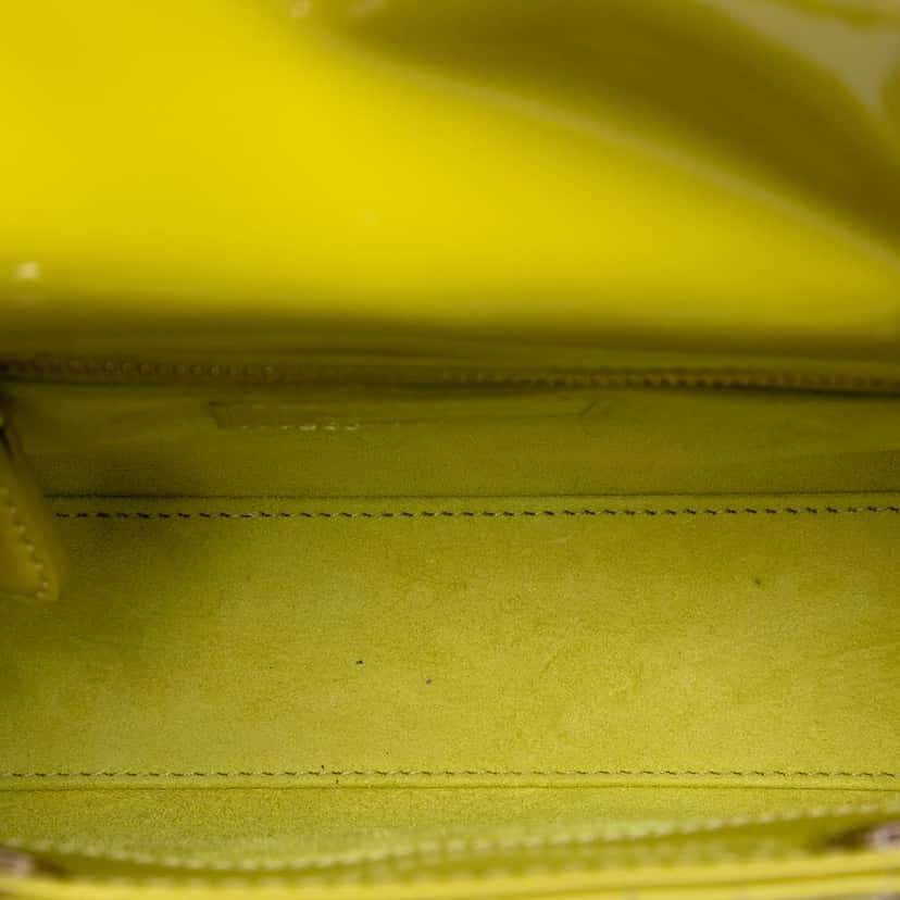 Dior Mini Patent Cannage Lady Dior Yellow Leather Good condition - Model View
