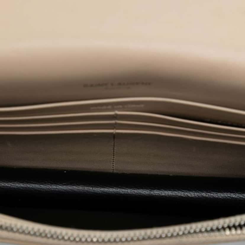 Saint Laurent Smooth Calfskin Monogram Kate Tassel Wallet on Chain Brown Leather Very good condition - Model View