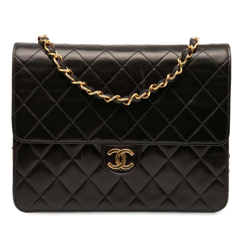 Chanel Small CC Quilted Lambskin Single Flap Black Leather Good condition - Front View