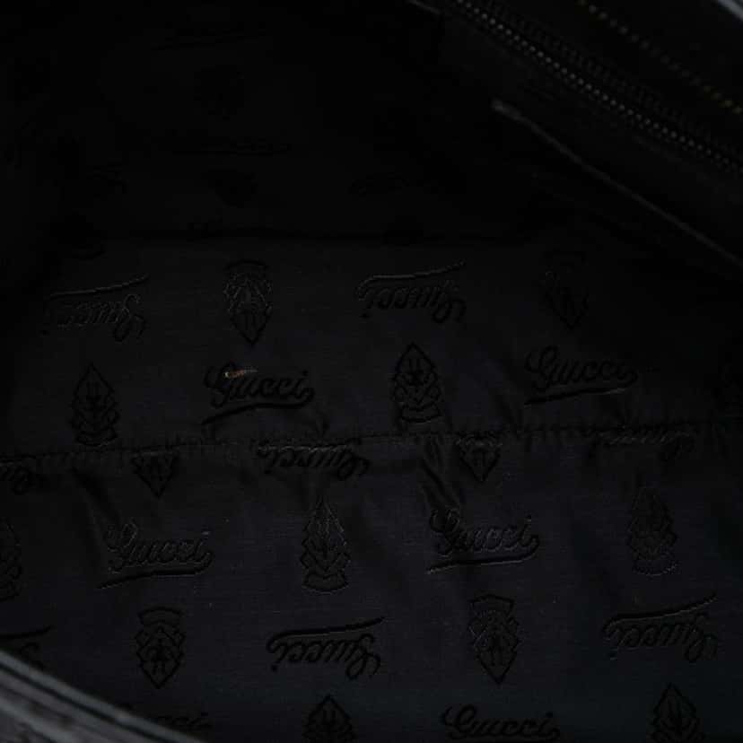 Gucci Guccissima Crossbody Black Leather Good condition - Model View