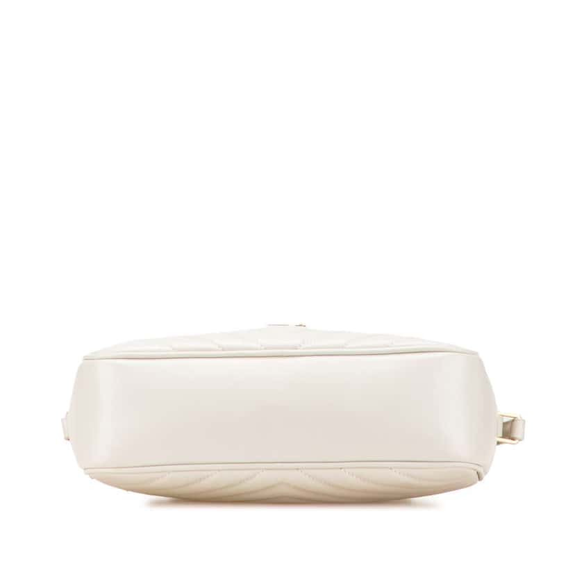 Saint Laurent Quilted Leather Monogram Lou Camera Bag White Leather Good condition - Inside View